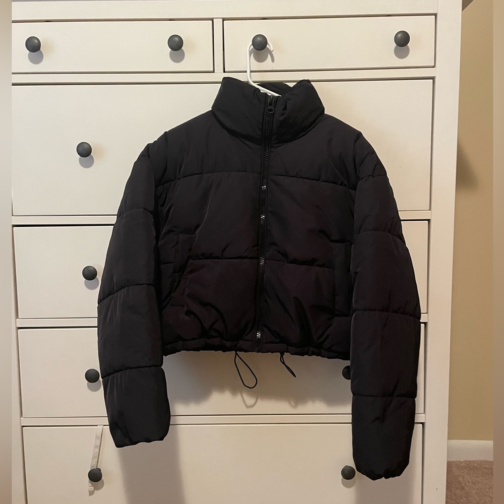 Crop puffer jacket